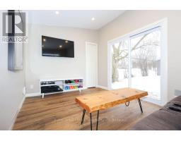 151 BEDFORD DRIVE - 36