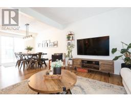 151 BEDFORD DRIVE - 6