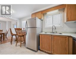 425 MISTY CRESCENT - 11