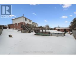 425 MISTY CRESCENT - 34