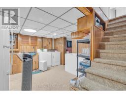 161 HERBERT STREET - 32