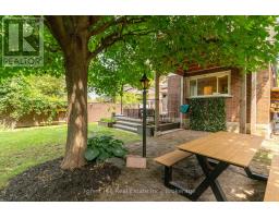 161 HERBERT STREET - 40