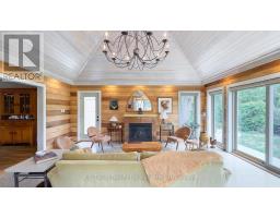 16 CHINIQUY STREET - 24