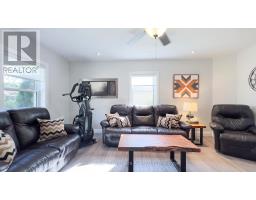 54 WATERLOO STREET - 16