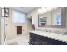 54 WATERLOO STREET - 31