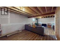 661 GLORIA STREET - 24