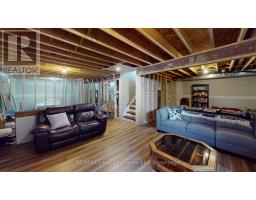 661 GLORIA STREET - 25