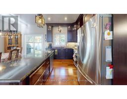 661 GLORIA STREET - 8