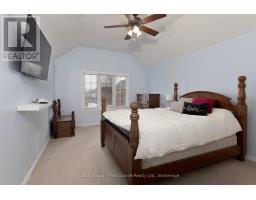 670 REID CRESCENT - 20