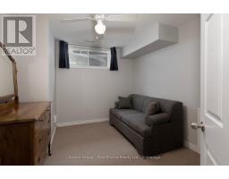 670 REID CRESCENT - 32