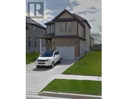 670 REID CRESCENT - 36