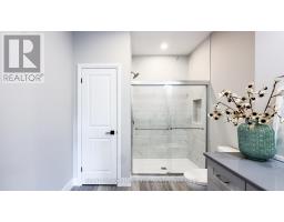 16 SILVER CREEK ROAD - 44