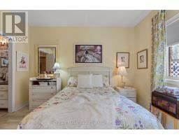 7 BROOKSIDE PLACE - 18