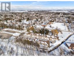 7 BROOKSIDE PLACE - 43