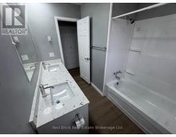 204 VERONICA DRIVE - 12