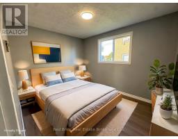 204 VERONICA DRIVE - 22