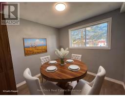 204 VERONICA DRIVE - 6