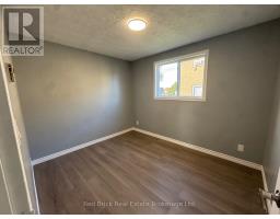 204 VERONICA DRIVE - 7