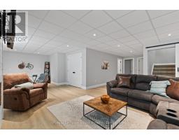 125 PUGH STREET E - 35