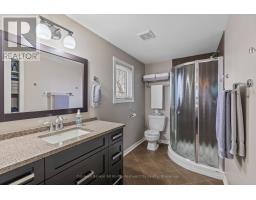 68 SPRUNG COURT - 23