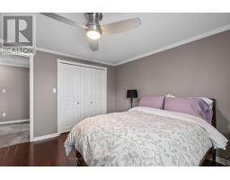 68 SPRUNG COURT - 27