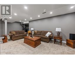 68 SPRUNG COURT - 31