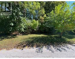 12 SARNIA STREET - 2