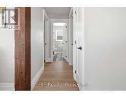 93 ELMA CENTRE STREET - 18