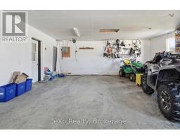 93 ELMA CENTRE STREET - 34