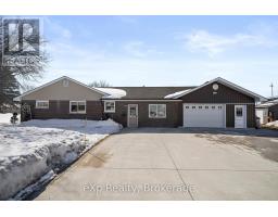 93 ELMA CENTRE STREET - 36