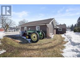 93 ELMA CENTRE STREET - 44