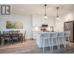 149 RIDGEWOOD CRESCENT - 17