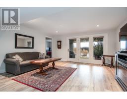 149 RIDGEWOOD CRESCENT - 32