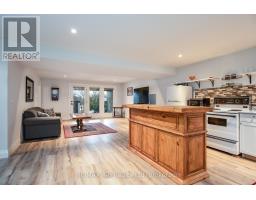 149 RIDGEWOOD CRESCENT - 36