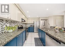 241 PINEGLEN CRESCENT - 16