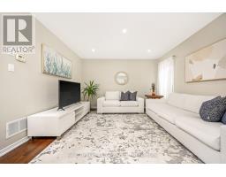 241 PINEGLEN CRESCENT - 7