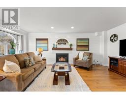 26 SHADYRIDGE PLACE - 19