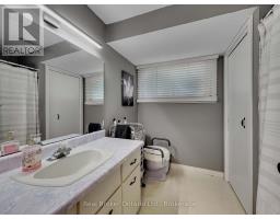 46 DAVIS STREET W - 24