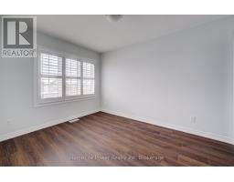 56 REISTWOOD DRIVE - 35