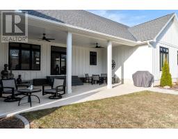 18 FAWN CREEK LANE - 42