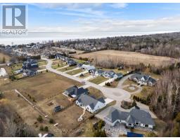 18 FAWN CREEK LANE - 46