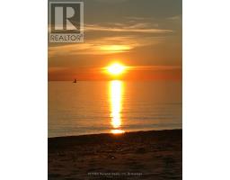 18 FAWN CREEK LANE - 47