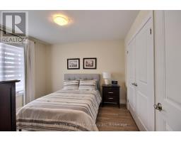 1095 KINCAID STREET W - 8