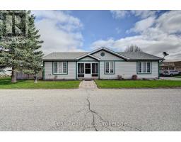 176 WESLEY CRESCENT - 2