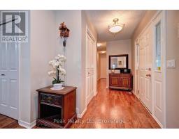 176 WESLEY CRESCENT - 6