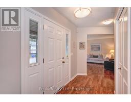 176 WESLEY CRESCENT - 7