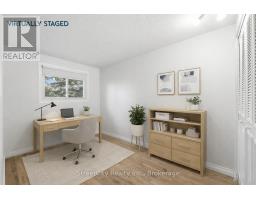 17 - 91 AVONWOOD DRIVE - 20