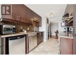 PH2 - 55 BLUE SPRINGS DRIVE - 21