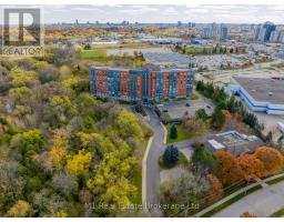 PH2 - 55 BLUE SPRINGS DRIVE - 3