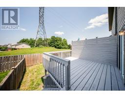 9 RED CLOVER CRESCENT - 35